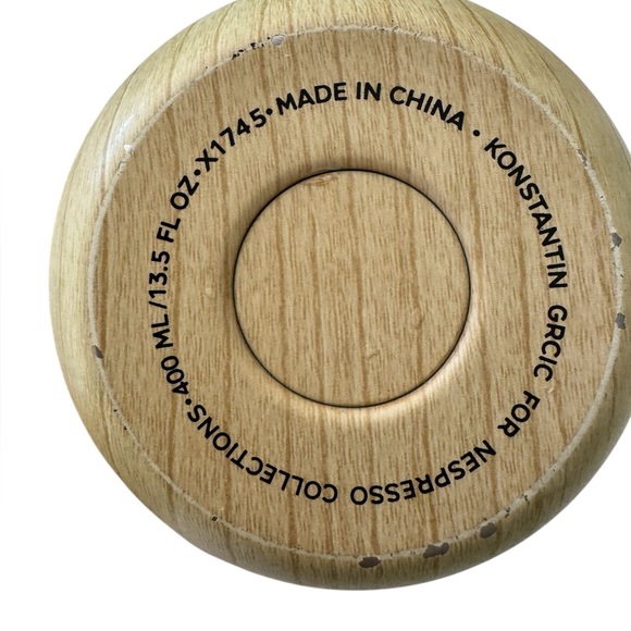 Nespresso Touch Travel Mug in a limited edition honey beige wood-look finish - Picture 4 of 7